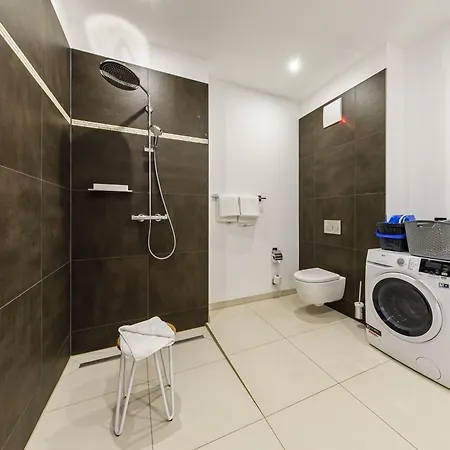 Alte Seefahrtschule - Zwei Wasser App 11 